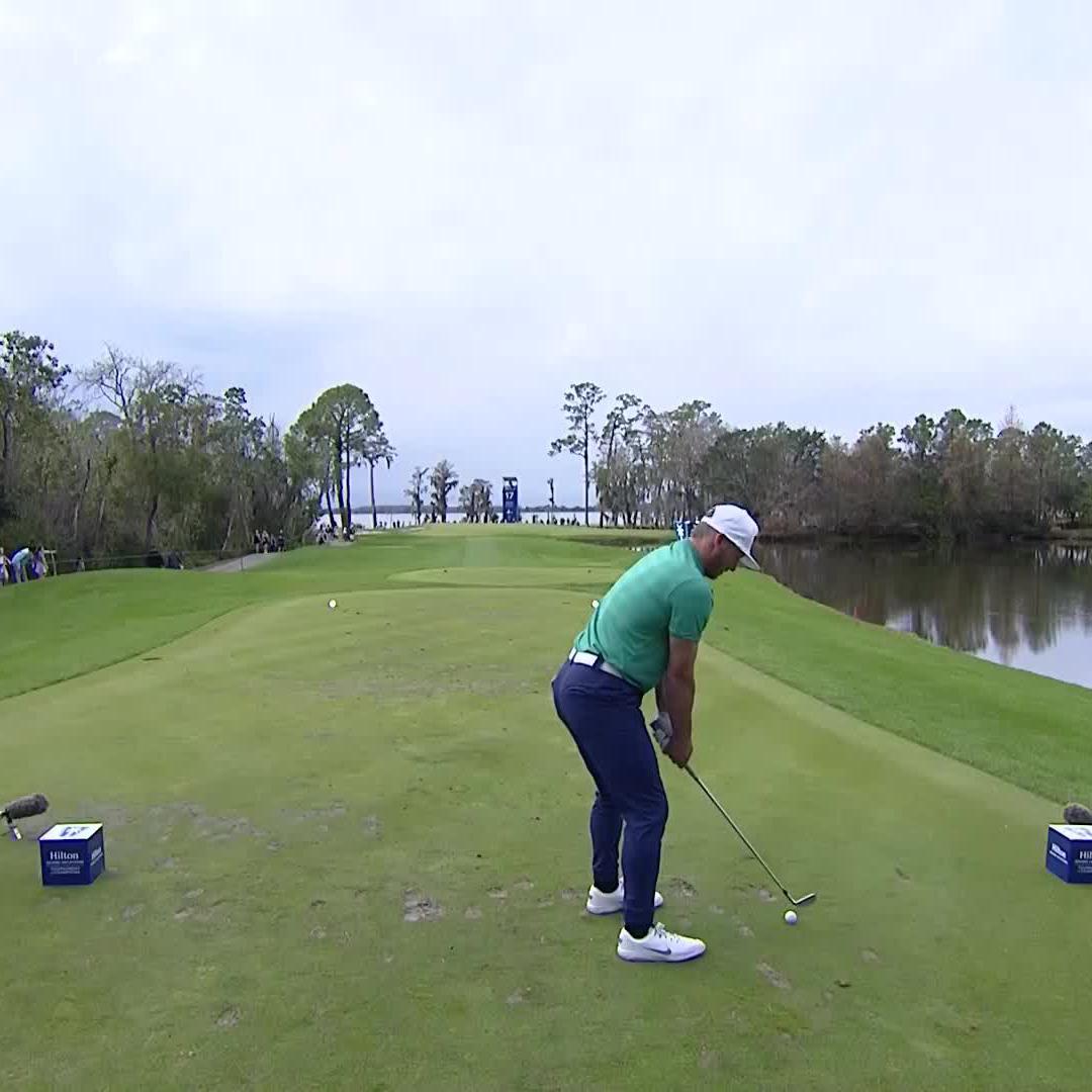 Josh Donaldson has a beautiful golf swing