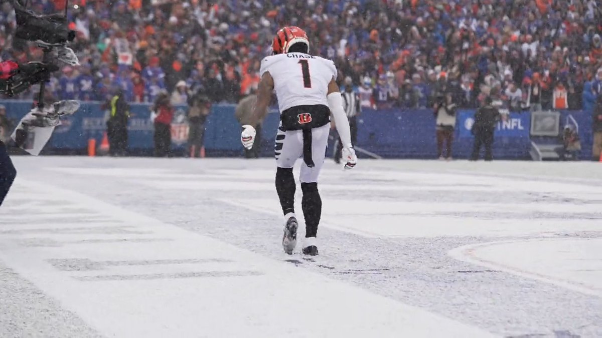 TD + Griddy + stepback. Good start for Ja’MarrChase. 📺: #CINvsBUF on CBS 📱: Stream on NFL+