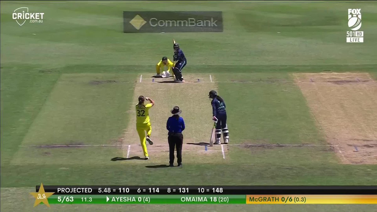 That's one way to open your account! #AUSvPAK