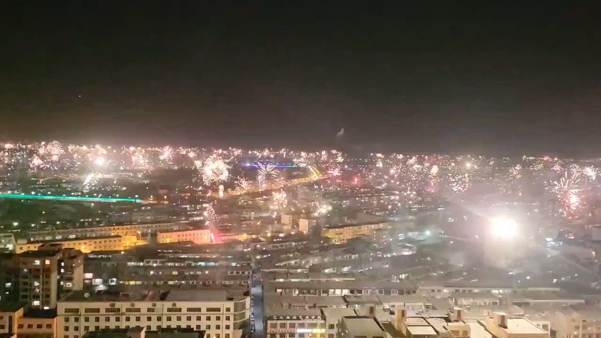 During the Spring Festival this year, some cities in China lifted the ban on fireworks. People miss the legend that fireworks disperse the plague very much.😊😊😊