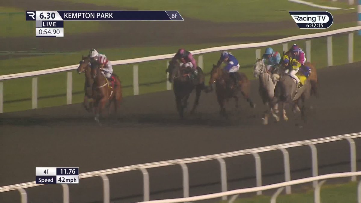 What a finish! Hiatus denies a late strike by Confederation in a thrilling conclusion to the @Unibet Horserace Betting Operator Of The Year Handicap for Sean Levey and Conrad Allen Sean Levey
