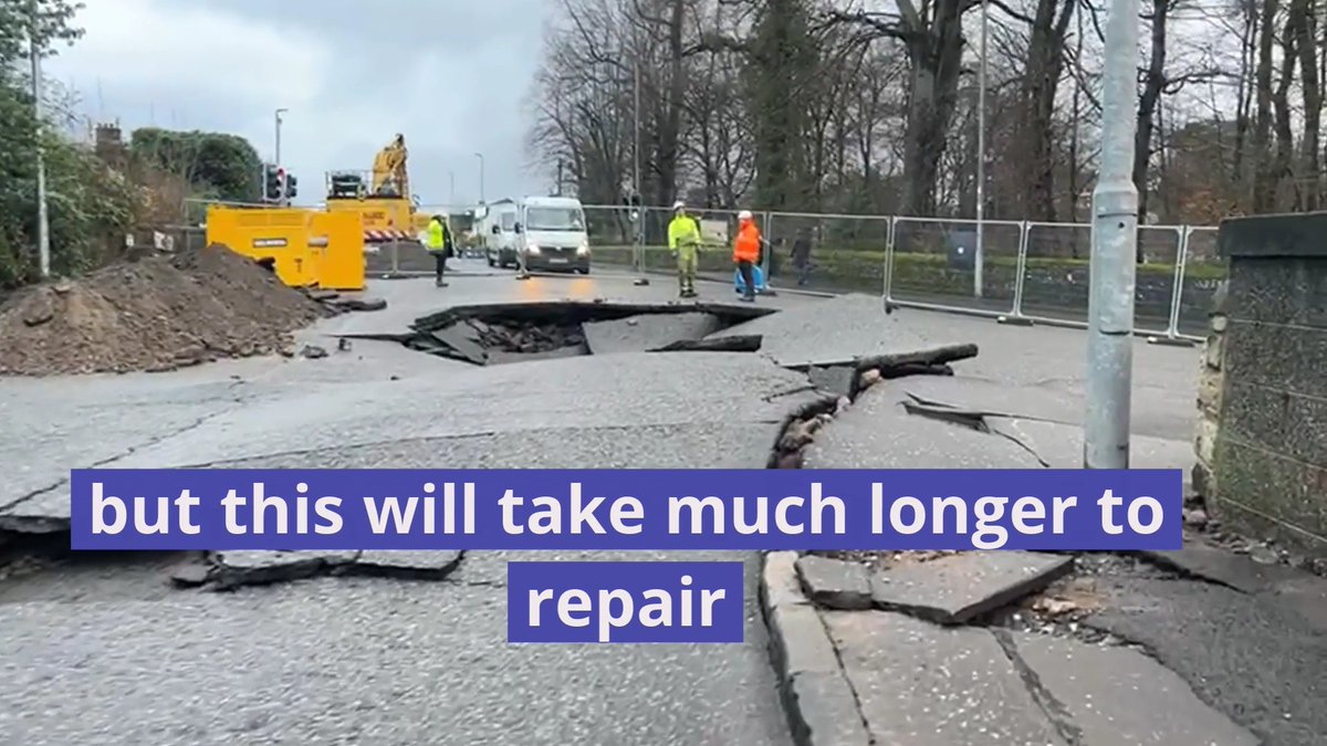 WATCH: We're getting stuck into the major repair required after a Victorian water main burst affecting 250,000 customers across much of Glasgow last night. Our team has spent the day working to make the area safe to begin excavating the old 36” pipe. Thanks for your patience🙏