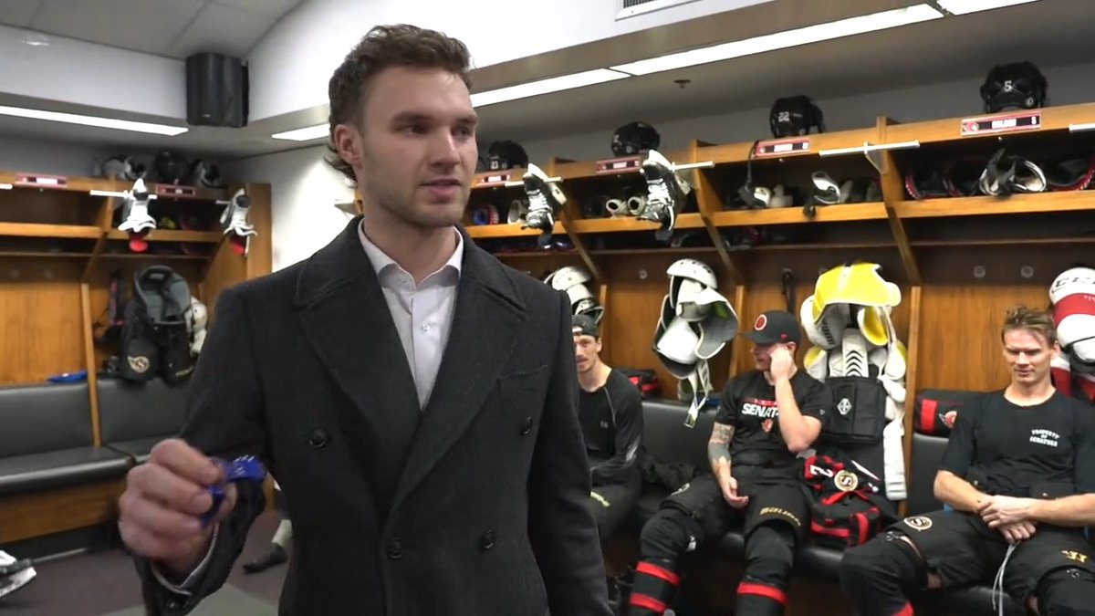 Trust us, you're going to want to watch this goggle giveaway! #GoSensGo #HockeyTalks