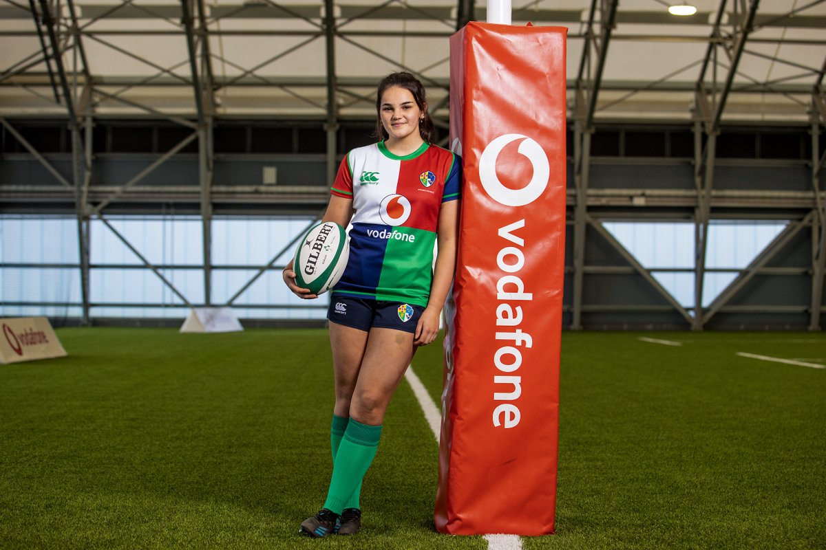 💭 "It's a massive opportunity and I'm really looking forward to it." Rising star Clara Barrett is relishing the chance to represent the Combined Provinces XV in the coming weeks as the inaugural Celtic Challenge kicks off ⬇️ #NothingLikeIt | Vodafone Ireland