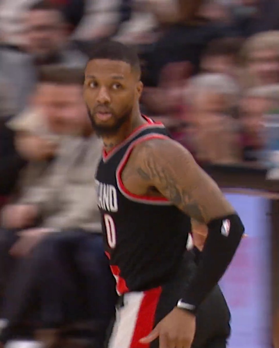 Dame had the most efficient 60-point game in NBA history 🔥 60 Points 21/29 Shooting 9/15 Threes 9/10 Free Throws 8 Assists 7 Rebounds MOST 60-PT GAMES Wilt: 32 Kobe: 6 Dame, MJ, Harden: 4