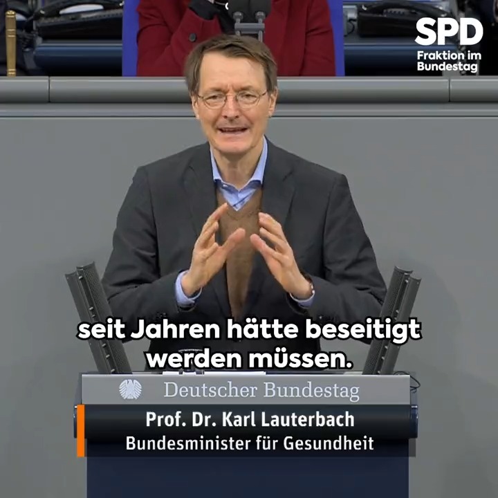 Keine anderen Blutspende-Regeln mehr für Männer, die Sex mit Männer haben! "Dafür gab es keine medizinische und auch keine logische Begründung", so Prof. Karl Lauterbach deutlich. Deshalb werde man dieses lange bestehende Unrecht endlich beseitigen! 🌈