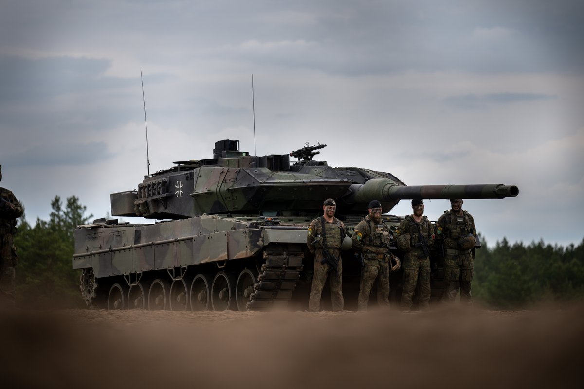 Radio equipment from the '80s, a mass breakdown of vehicles, a lack of basic underwear and training not with machine guns but... broomsticks? Germany's military is short of money, equipment and staff — and it has been for years.