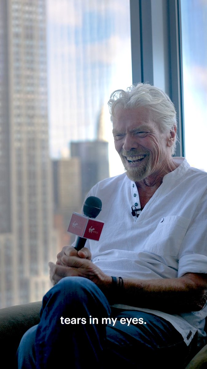 Boxers, or briefs? 😬 Had a lot of fun with this Q&A. Thanks Virgin Hotels NYC! Virgin Hotels