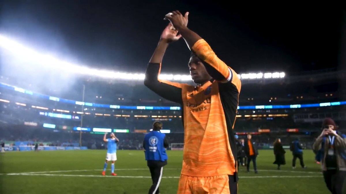 6️⃣ years. 3️⃣ trophies. Countless saves. Thank you, Sean Johnson 🧤