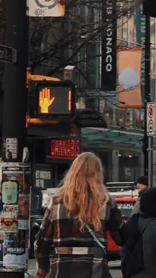 Road safety is everyone’s responsibility. In our 3-part series on #roadsafety, we’ve touched on the roles of drivers, cyclists, and now pedestrians. Did you know that when the flashing hand with a number countdown begins, it is no longer safe to begin crossing the street?