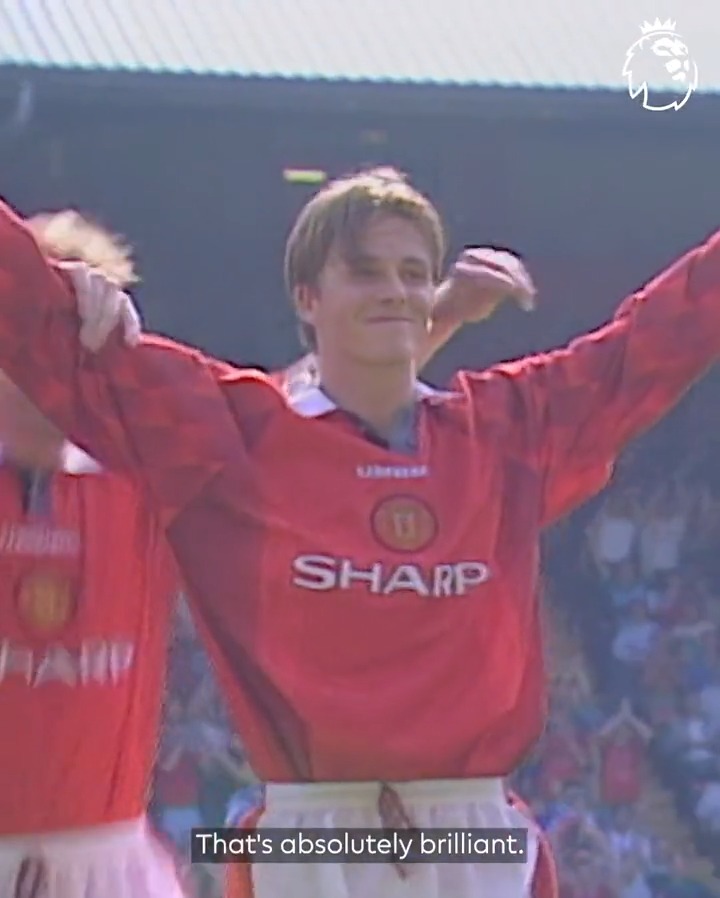An iconic #PL goal from David Beckham 😎 #GoalOfTheDay | Manchester United