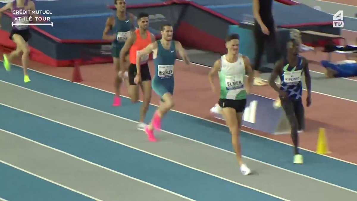 Une arrivรฉe serrรฉe ! ๐ค Le 1500 m a tenu toutes ses promesses avec la victoire au finish de ๐จ๐ญ Tom Elmer en 3'40''84 devant ๐จ๐ต Louis Gilavert (3'41''06) ร Lyon ! ๐ป Suivez le #CrรฉditMutuelAthlรฉTour en ๐๐๐ฅ๐๐๐ง sur et l'appli Athlรฉ TV