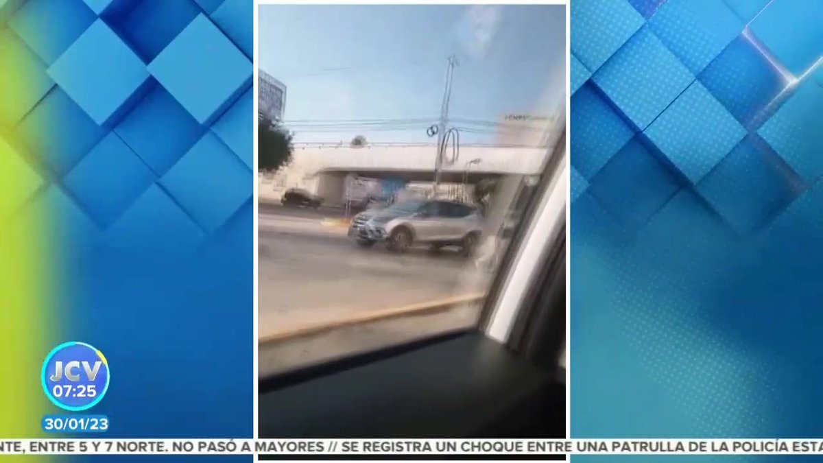 #Precaución | Seis limpia parabrisas golpean a automovilista porque no quería que limpiaran su auto. Aquí te decimos donde ocurrió y te mostramos el #video. 🚨🚨👇 #Noticias #NoticiasPuebla #Puebla