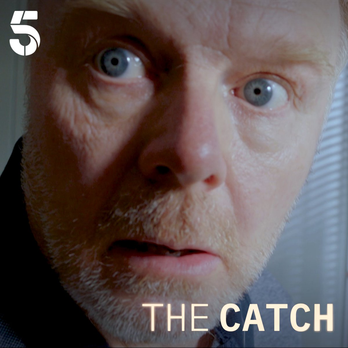 #TheCatch continues Wednesday night at 9pm on Channel 5 and My5 📺 If you missed the first episode of the brand new drama, watch it now on My5 ➡️ TM Logan🇬🇧🇺🇦 Jason Watkins Aneurin Barnard 🎥