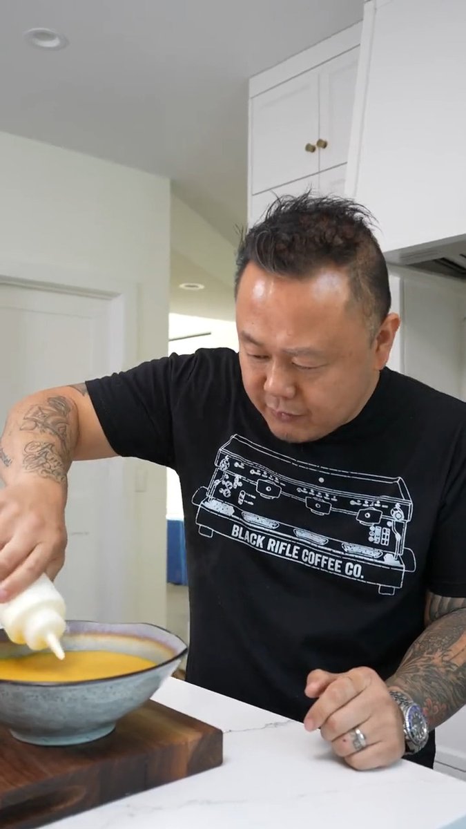 How to plate soup like a fine dining chef... #food #celebritychef #soupseason