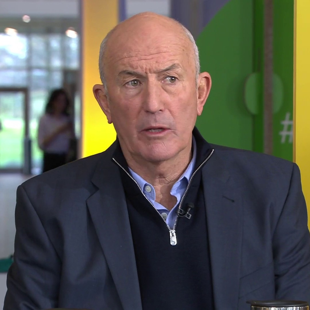 "It makes no sense having an academy system where the kids aren't getting a chance to play at that level!" 👀 Tony Pulis on Chelsea's recent transfer business 🔵