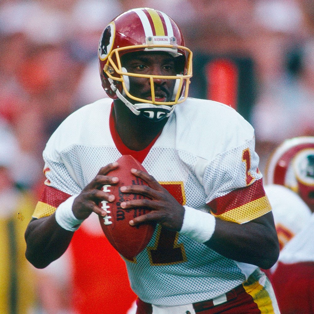 35 years ago today, Doug Williams became the first Black QB to start and win a Super Bowl. 🙌 (via NFL Legacy)