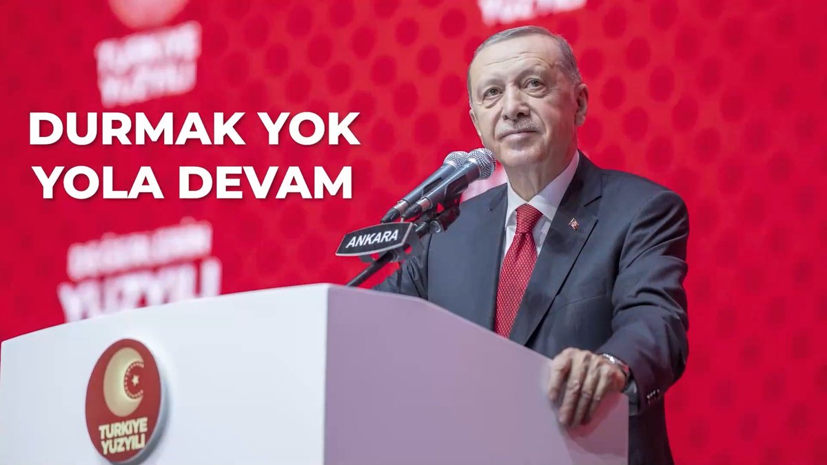 Birileri hiçbir sonuç çıkmayan toplantılar yaparken biz ülkemizin dört bir yanında milletimizle kucaklaştık. Bizim icraatlarımıza onların hayalleri bile yetişemiyor, yetişemeyecek… DURMAK YOK, YOLA DEVAM!