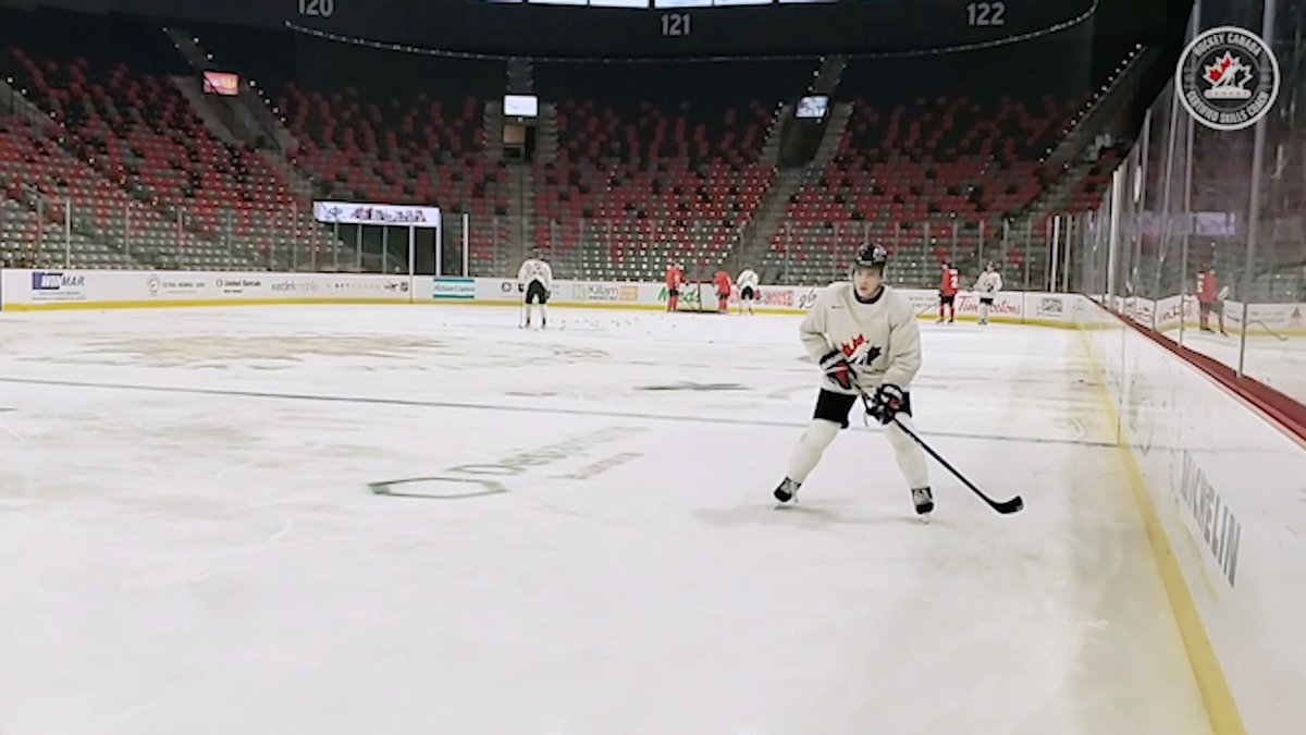 Looking for a drill to use at the blue line? Try this walk-and-sprint combination to practice like #WorldJuniors gold medallist Olen Zellweger. For more drills and resources, download the Hockey Canada Network app: #HCSkillsCoach