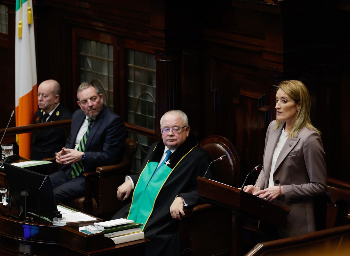 The EU is not some far away entity. That is why I am in Ireland today, because Dublin, Cork, Galway and other Irish cities and towns are the heart of Europe. It was an honour to address both Houses of Houses of the Oireachtas - Tithe an Oireachtais. Thank you for your warm welcome. Ireland is Europe 🇪🇺🇮🇪