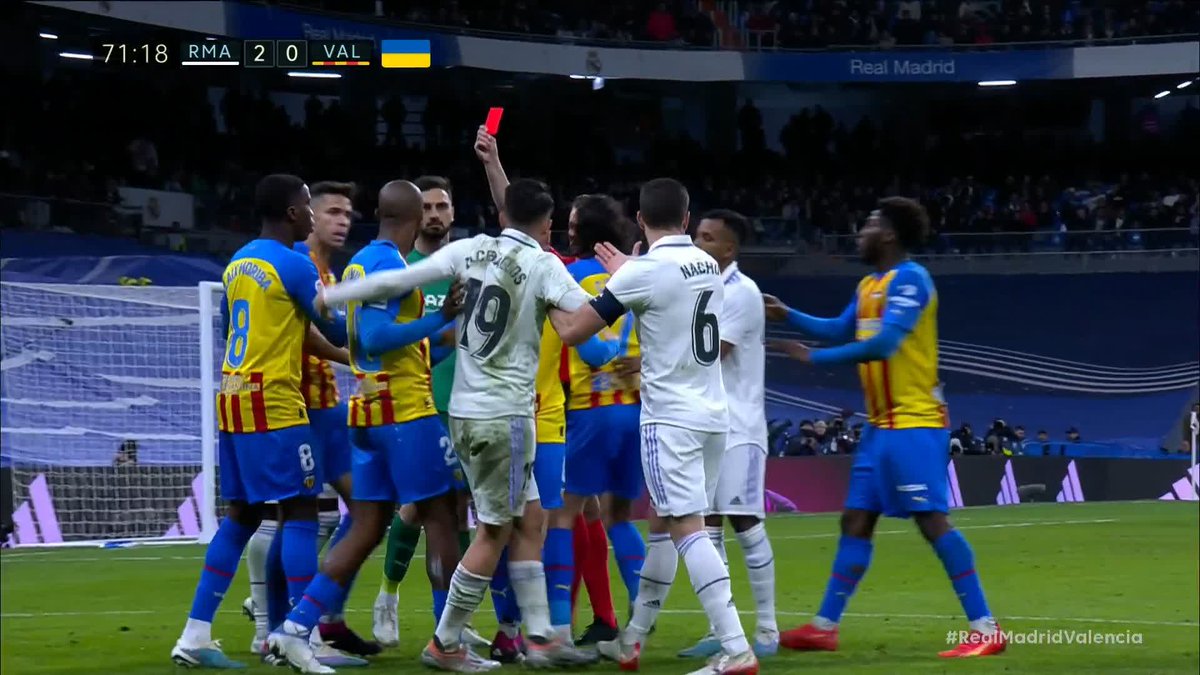 Former Arsenal defender Gabriel Paulista has just been sent off for this challenge on Vinicius Jr 😳