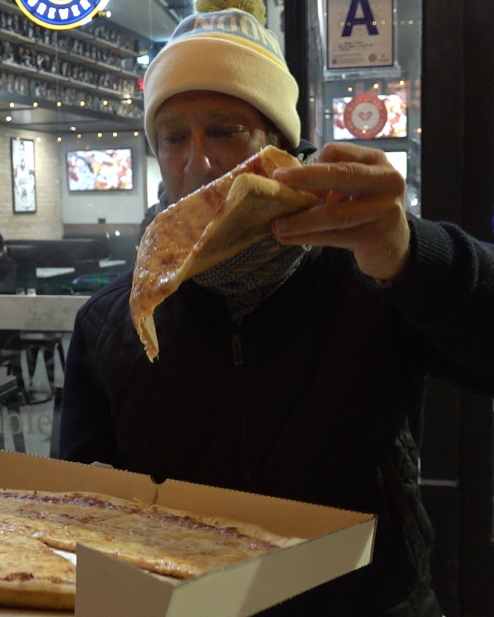 Barstool Pizza Review - Brick 3 Pizza (Milwaukee, WI)