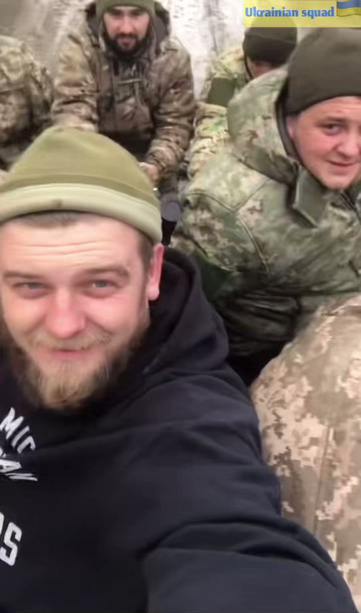 🇺🇦Soldiers still risking their lives for your and our freedom. Don’t forget to wish them safety ❤️