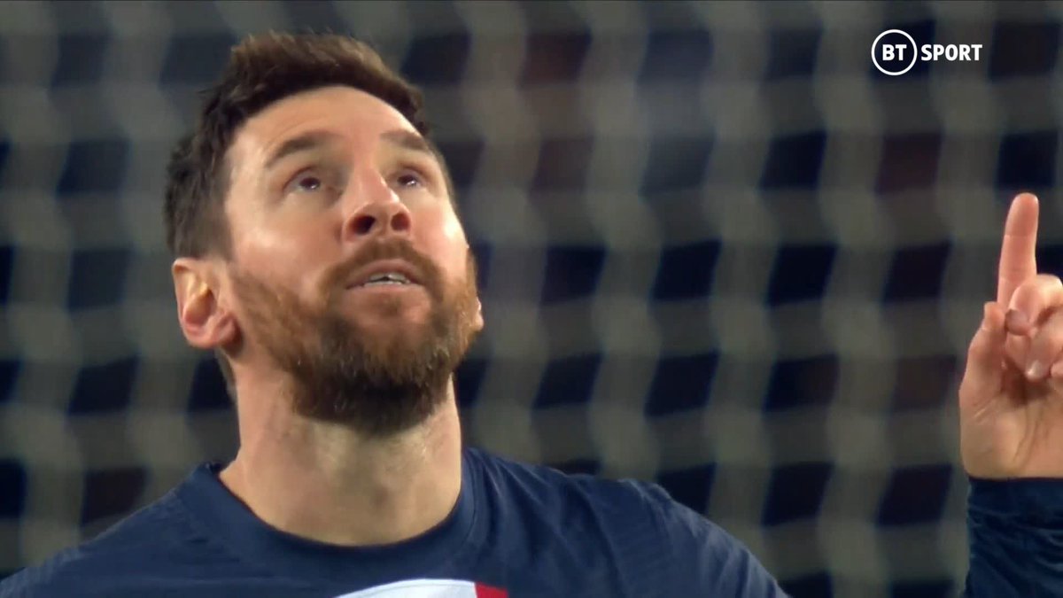 MESSI!! 💥 No warning, no backlift, just a wand of a left foot 🪄💫 He makes it look so effortless 😌