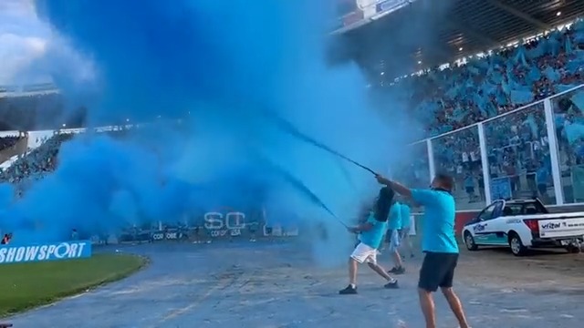 HINCHAS ARGENTINOS: UNA PASIÓN INEXPLICABLE.