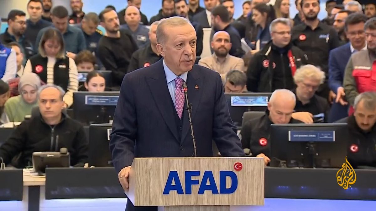 في أول كلمة له بعد الزلزال المدمر.. الرئيس التركي #أردوغان: الزلزال أكبر كارثة تشهدها البلاد منذ عام 1939، والعدد الإجمالي للضحايا ارتفع إلى 912 قتيلا و 5385 مصابا إضافة لتهدم 2818 بناية #الأخبار