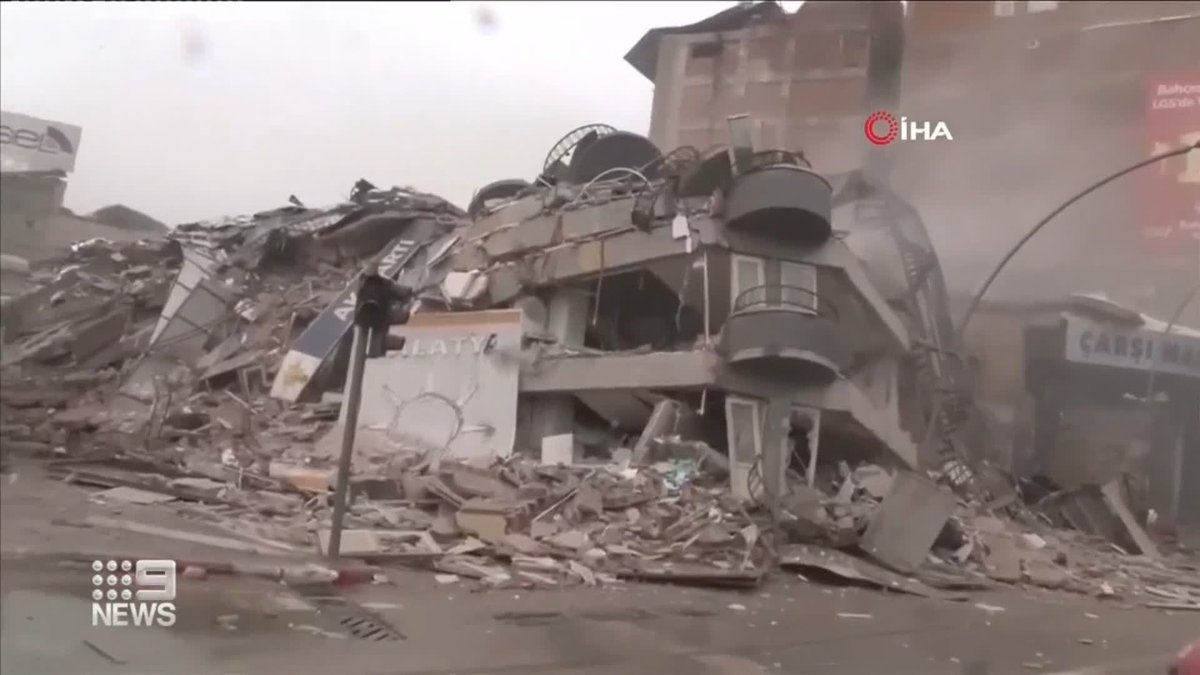 #BREAKING: A second earthquake, with a 7.5 magnitude has struck Turkey just moments ago. The death toll from the disaster has risen dramatically over the course of the night, with over 1300 people now confirmed dead. #9News
