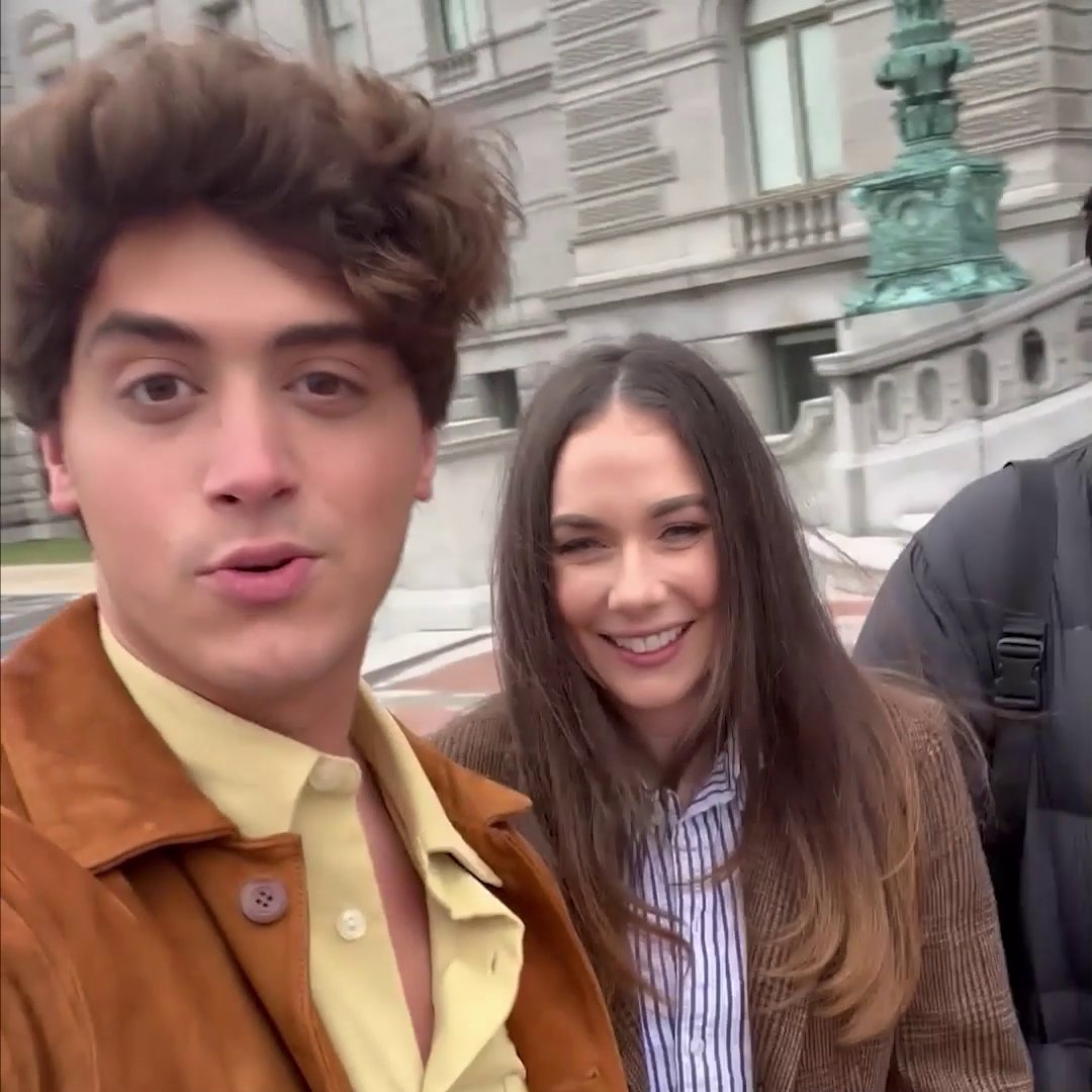 Join the cast of #NationalTreasureSeries as they explore the Library of Congress! Library of Congress