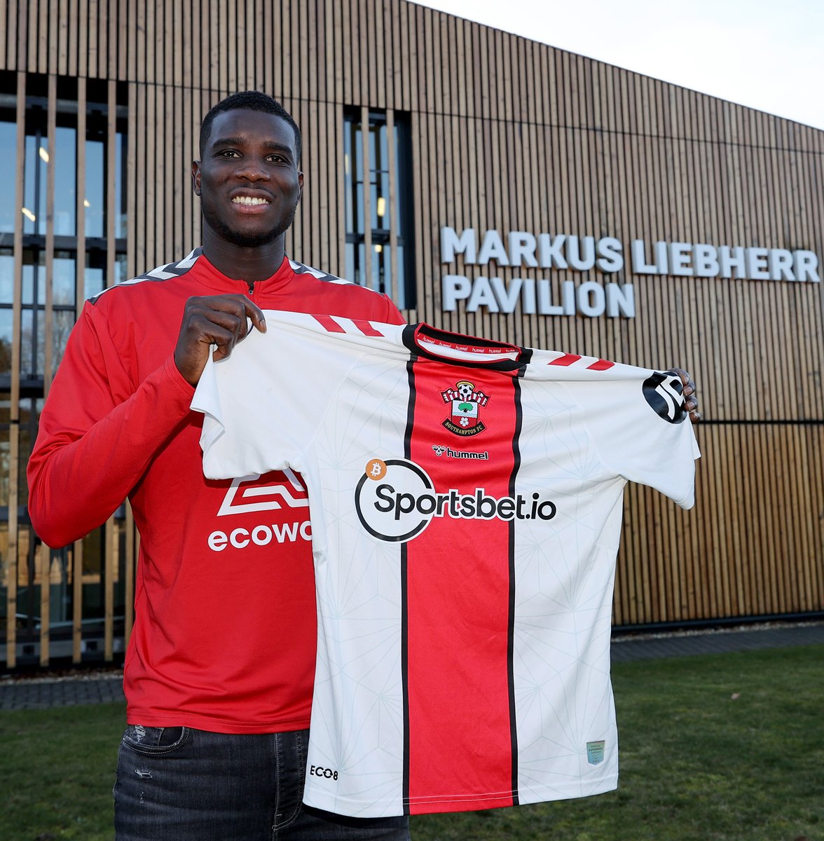 #SaintsFC's Paul Onuachu believes his physicality will help him make an impact on the #PL 💪