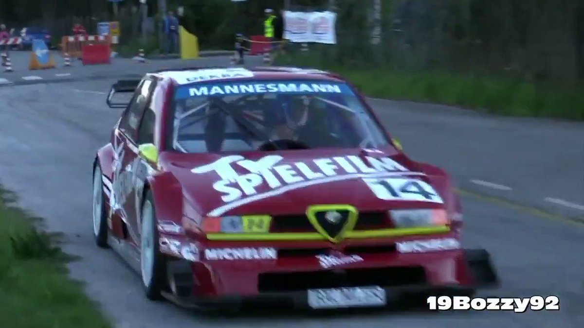 Eu sempre gostei muito da Alfa Romeo, a culpa é do 155 V6 TI que correu no DTM entre 1993 e 1996. Jogava com ele no Gran Turismo 2
