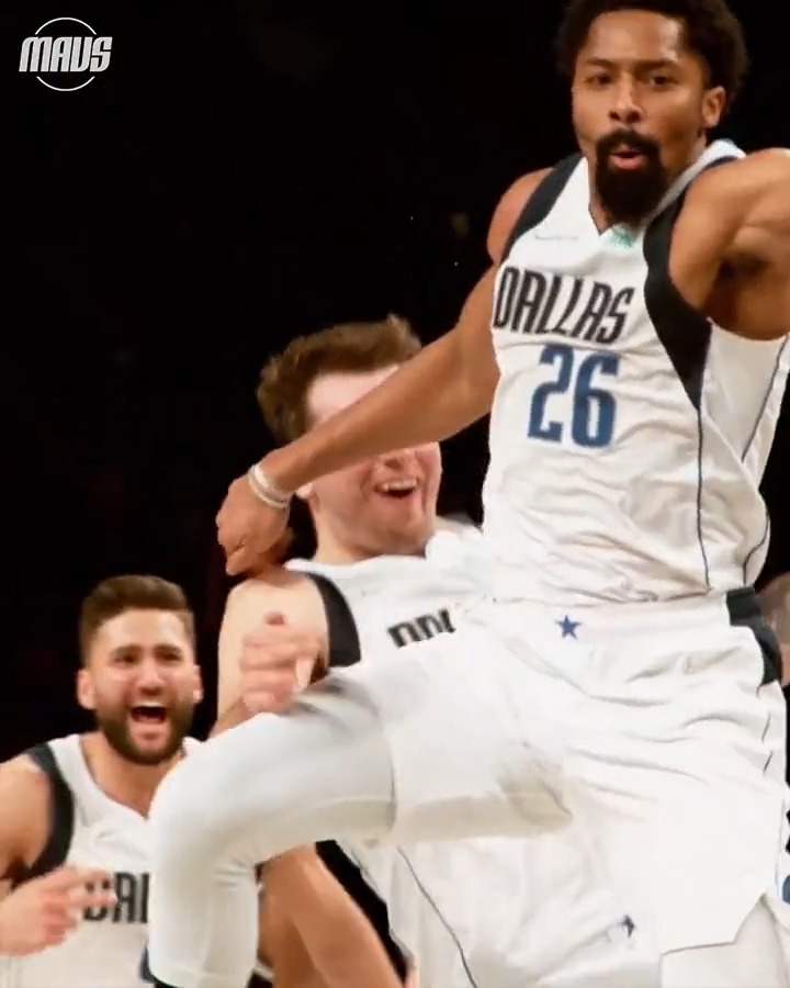 There is no one like the Smoothie King. Maverick for life 💙🤍 #MFFL