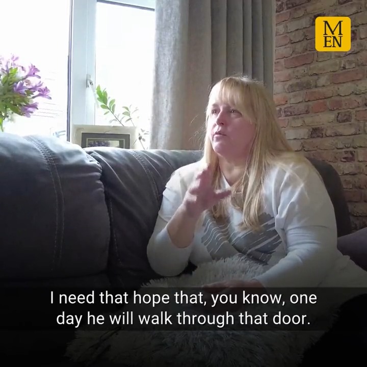 It has been nearly 6 weeks since Peter Baglin disappeared On December 28, Peter got up off the sofa and told Michelle that he was going for a walk and would be 'home soon'. But he never returned