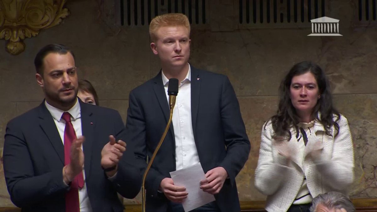 🔴 Adrien Quatennens hué et pris à partie lors de sa prise de parole à l'Assemblée nationale ➡ La séance a été suspendue