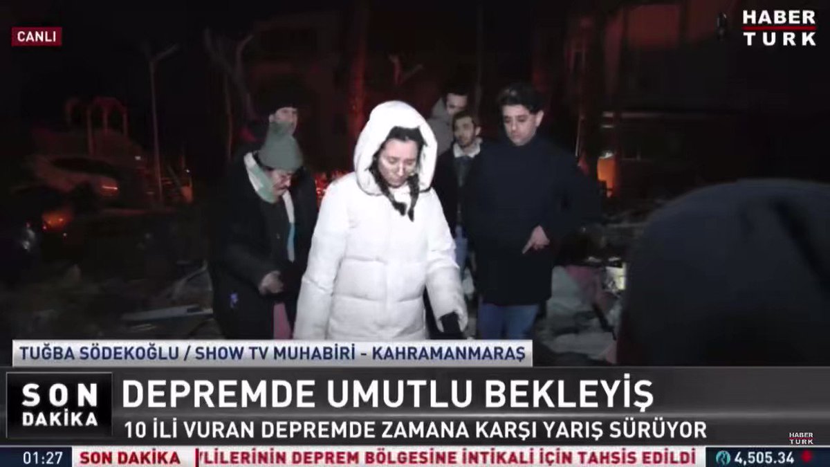 kız yardım için konuşmak istiyor yardım gelmediğini belirtince sözünü kesip uzaklaşıyorsunuz?? Habertürk TV