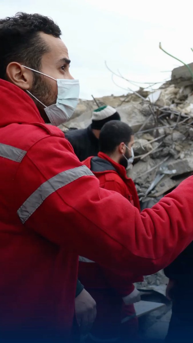 "People are digging the rubble with their own hands.” This is a glimpse of the situation in #Türkiye & #Syria after a deadly 7.7 magnitude earthquake struck the area. Read how Red Crescent teams are racing against time to provide critical aid: