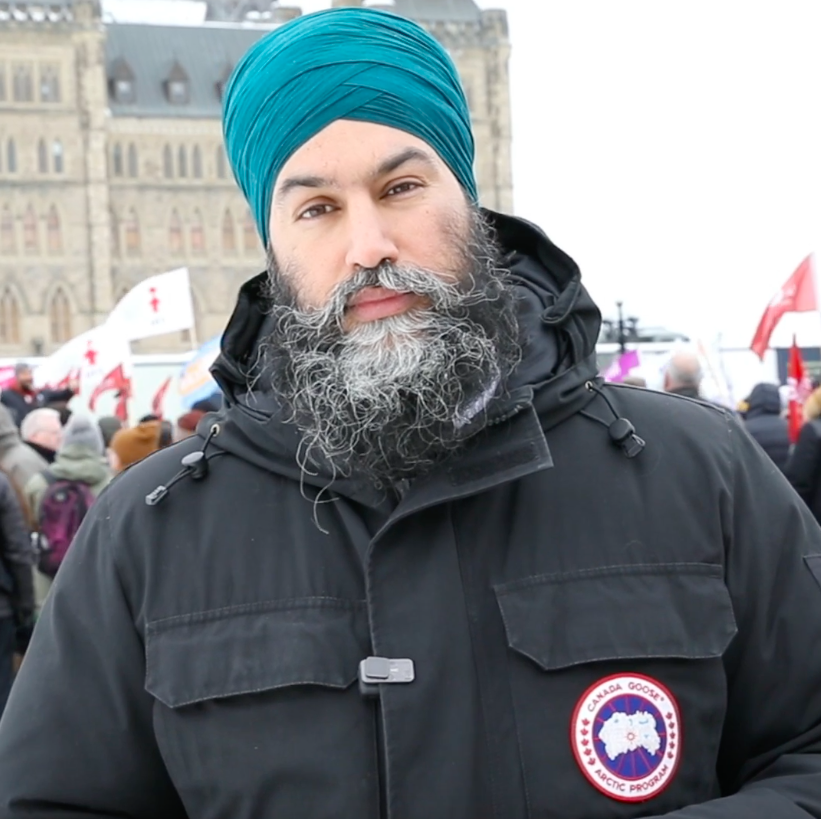 Private health care will cannibalize ERs and ORs. Today, I met with health care workers who told me - we must move towards more public delivery, not further away. Justin Trudeau has a choice, he can rebuild public health care with more workers or he can make the crisis worse.