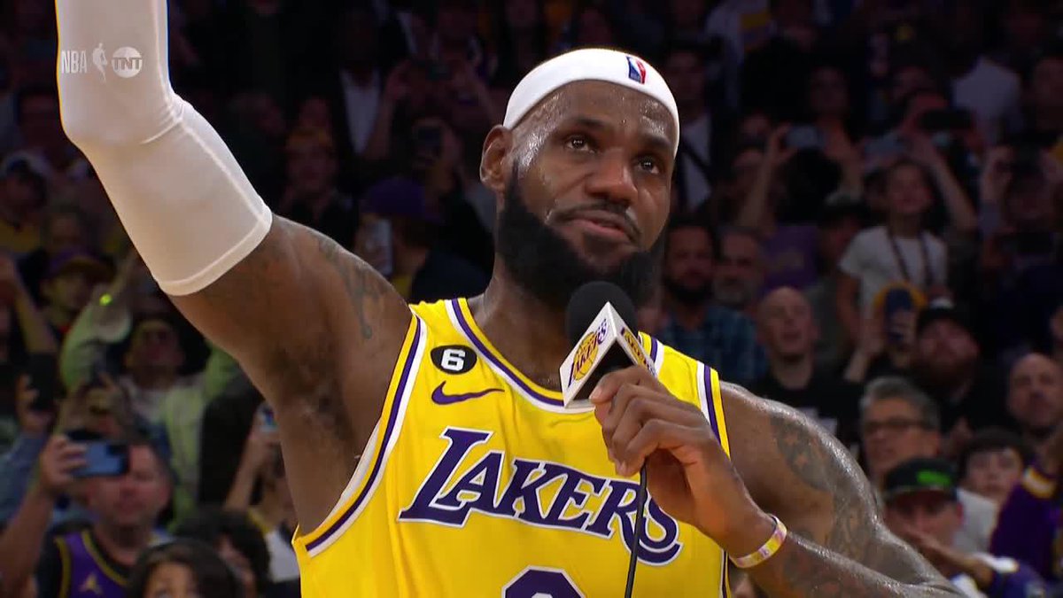 We are all witnesses 👏 LeBron James
