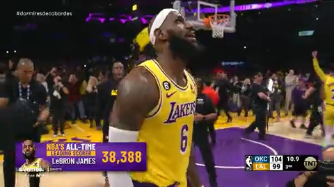 Yo vi jugar a LeBron James. Yo vi jugar al Elegido. Con esta canasta, LeBron James se ha convertido en el máximo anotador de la historia de la NBA. #dormiresdecobardes
