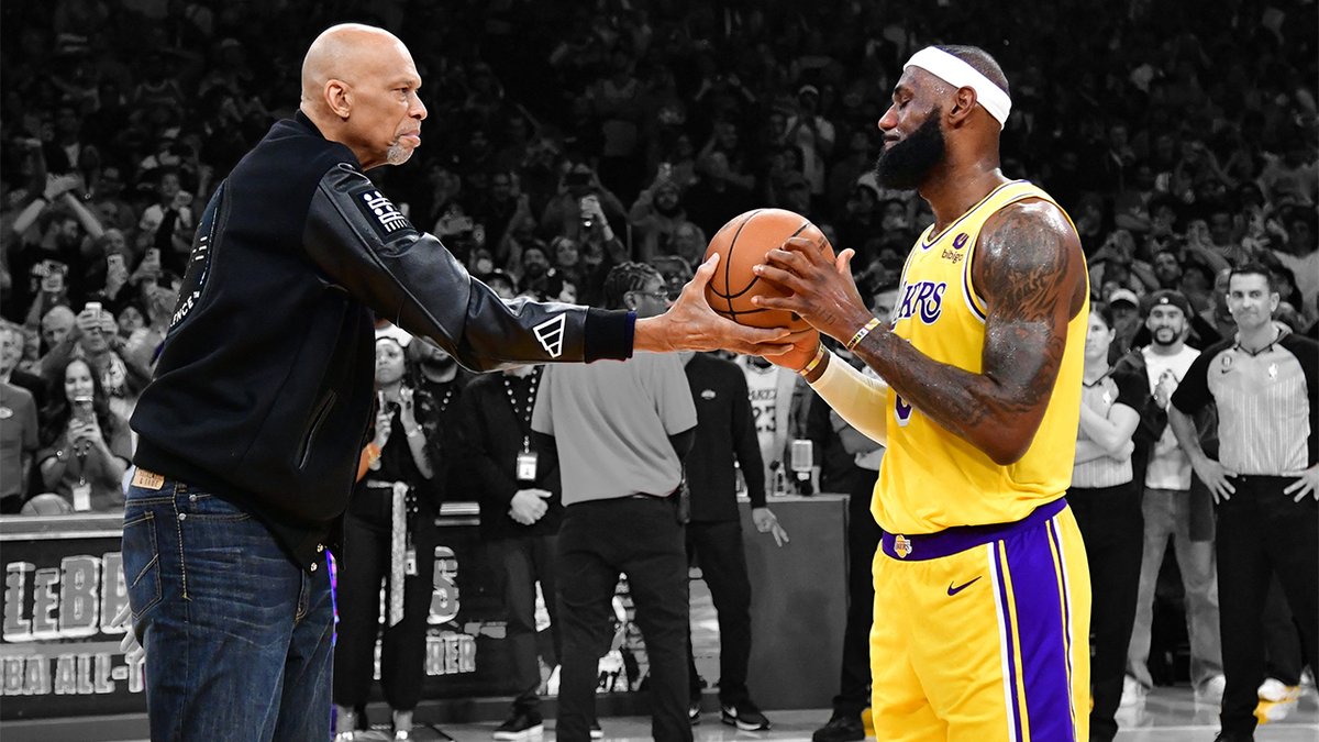 🏀 #NBA - VF 👑 LeBron James détrône Abdul-Jabbar, le panier qui change l'Histoire ! #NBAextra