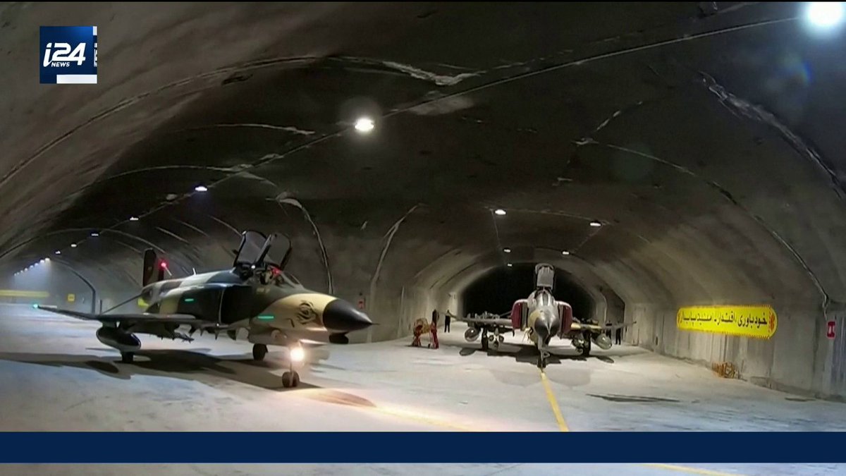 L’Iran dévoile une base aérienne souterraine