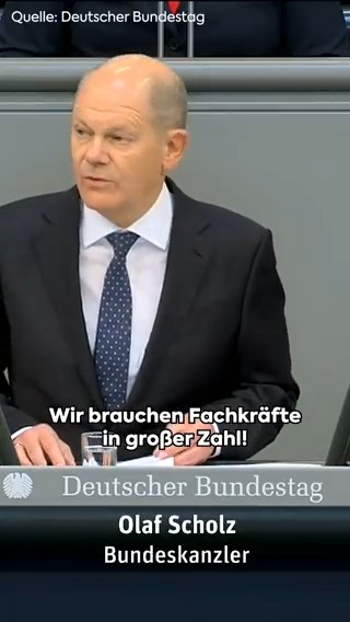 Wir brauchen Fachkräfte in großer Zahl! "Gut also, dass wir in Deutschland in den nächsten Monaten endlich ein modernes #Zuwanderungsrecht schaffen, das Talente hierher nach Deutschland einlädt!" - @Bundeskanzler Olaf Scholz im #Bundestag.
