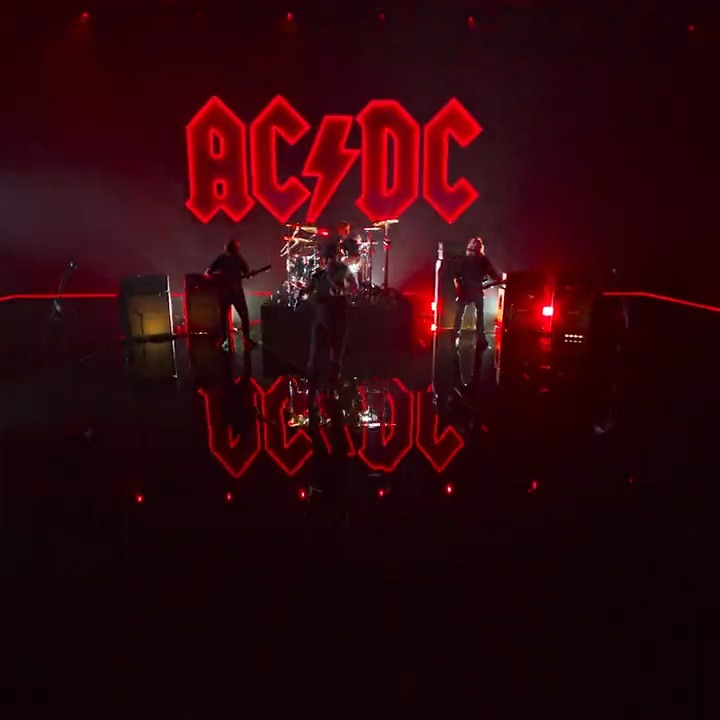 OTD 8 & 9 Feb. 2020 : Three years ago AC/DC filmed the promo video for “Shot In the Dark” in Amsterdam, Holland for the album “PWR UP.”