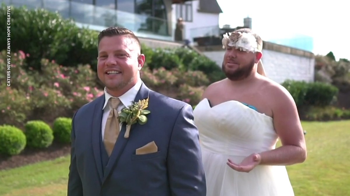 The best man pulled the hilarious prank during the first look and the two guys cracked up.