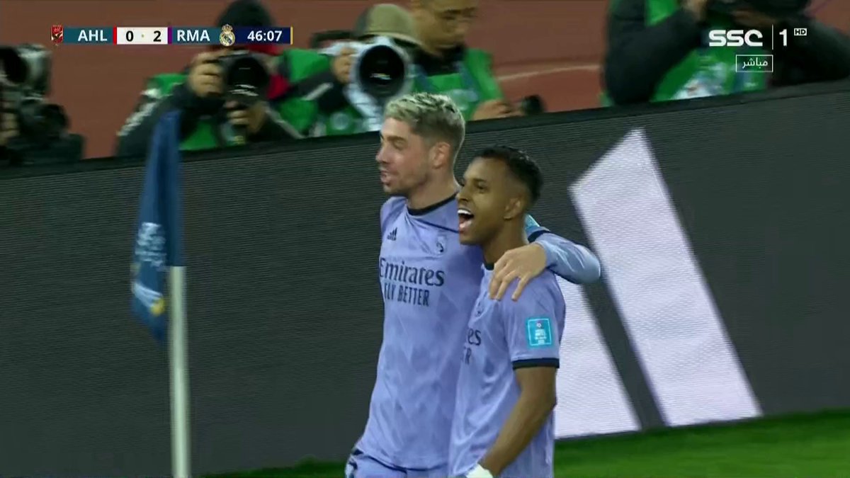 ⚽️فالفيردي يقضي على ما بقى من آمال #الأهلي بتسجيل هدف #ريال_مدريد الثاني بعدما بعت عبدالمنعم ومتولي والشناوي يجيبوله سجاير🚬 #ريال_مدريد_الاهلي 2 - 0 🔥