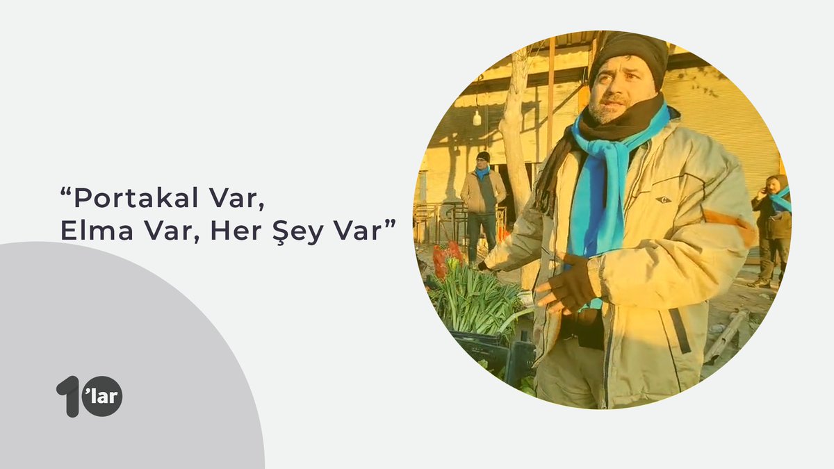 “Gelsinler portakal var, elma var, her şey var. Alsınlar abi Allah rızası için” 5 yıldır #Kahramanmaraş’ta yaşayan manav #Suriyeli Ömer Ali, dükkanındaki meyve sebzeleri kaldırım kenarına koyarak ihtiyacı olanlara ikram ediyor. #depremsondakika #deprem