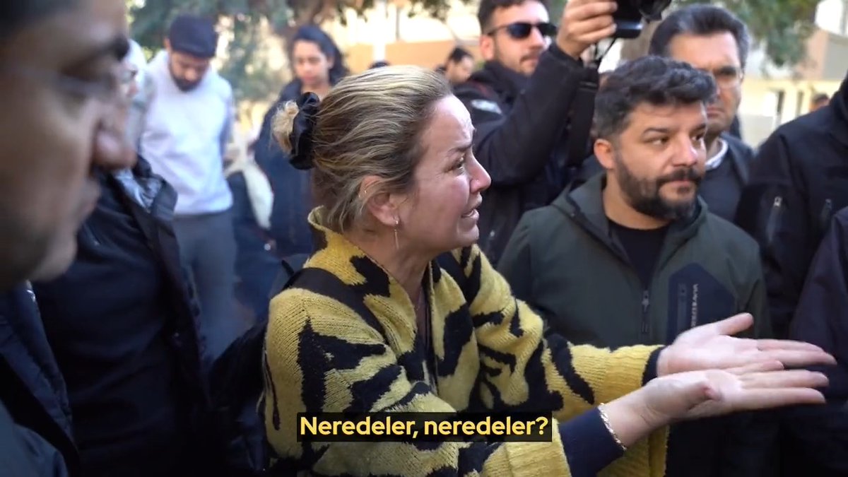 Adana’daydım. Islahiye’deki oğlundan bir haber bekleyen annenin feryadı. Her yerde “Devlet nerede” çığlığı. Bunun adı yürek sızısı.